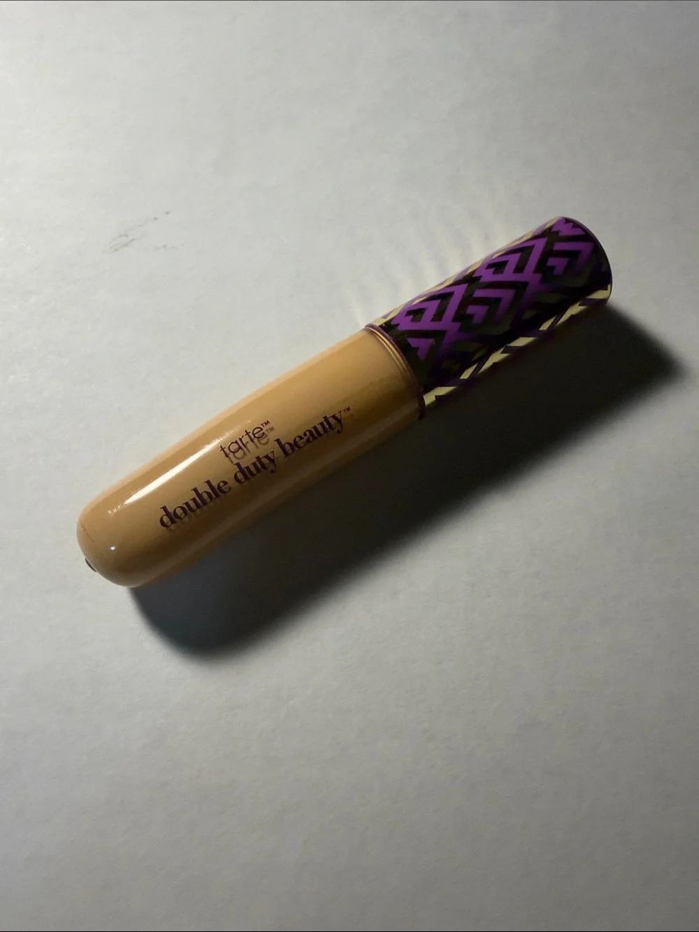 tarte Double Duty Beauty Concealer - Tan with Purple Cap